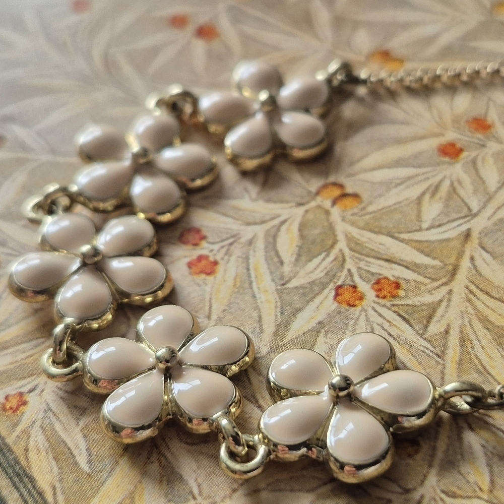 Cream and Gold Botanical Bracelet